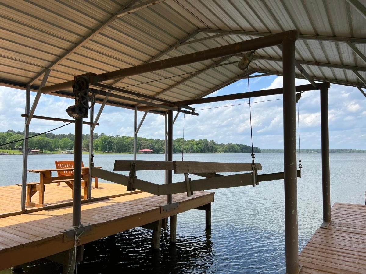 Lakefront Oasis With Private Boat Dock On Lake Palestine Coffee City Esterno foto